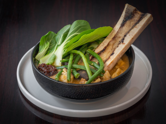 Lala's kitchen and restaurant 